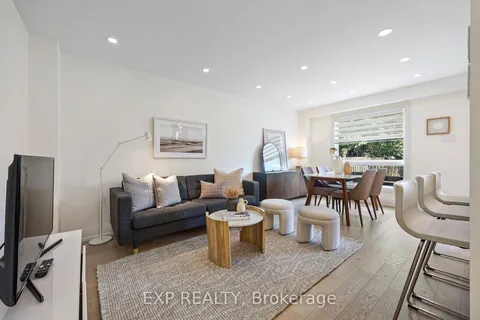 611 Galloway Cres, Mississauga, ON L5C 3R7