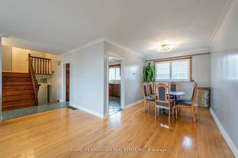 58 Storer Dr, Toronto, ON M9M 1X7