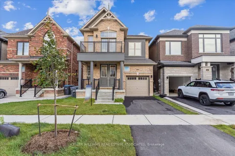 38 Minnock St, Caledon, ON L7G 4K9