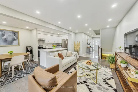 8 Markburn Crt, Toronto, ON M9C 4Z1