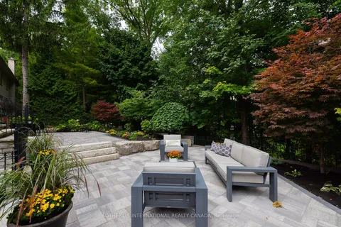 73 Wimbleton Rd, Toronto, ON M9A 3S4