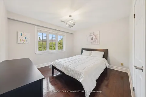 80 Princess Margaret Blvd, Toronto, ON M9A 2A4