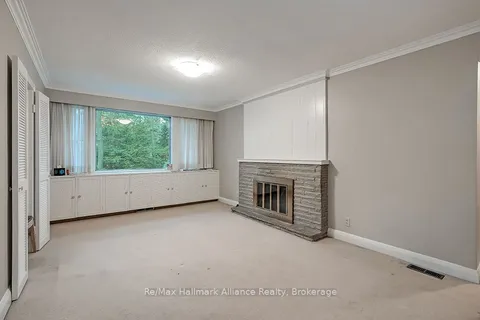 142 Balsam Dr, Oakville, ON L6J 3X5
