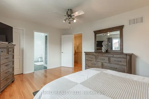 18 Edenvalley Rd, Brampton, ON L7A 2M6