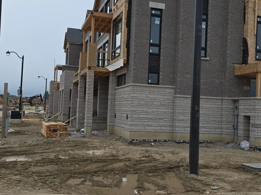 131 Monreau Dr, Brampton, ON L6Z 1Z4