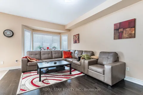 12 Pappain Cres, Brampton, ON L7A 3J8