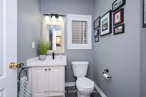 137 McLaughlin Ave, Milton, ON L9T 7P5