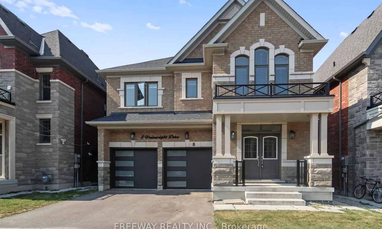 8 Wainwright Dr, Brampton, ON L7A 4Y6