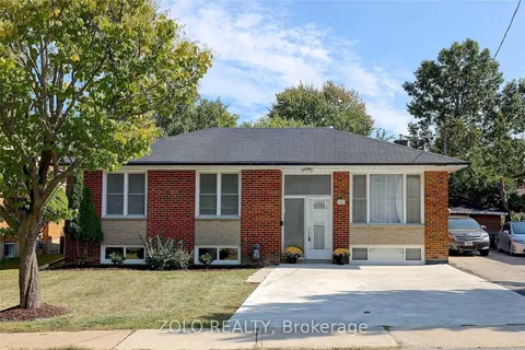 720 Bloor St, Mississauga, ON L4Y 2M6