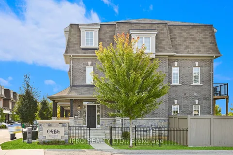 2 Pomarine Way, Brampton, ON L6X 0E4