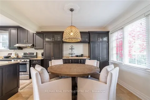 431 Patricia Dr, Burlington, ON L7T 1J9