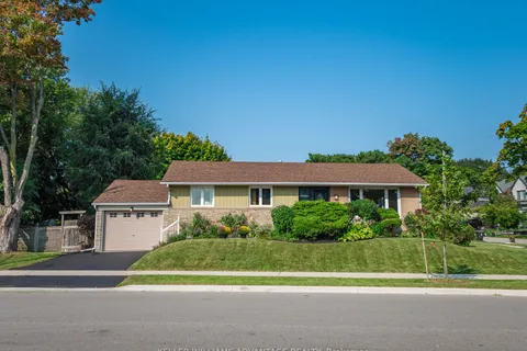 88 Wellesworth Dr, Toronto, ON M9C 4R6