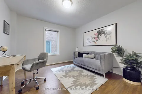 1235 Windsor Hill Blvd, Mississauga, ON L5V 1N8
