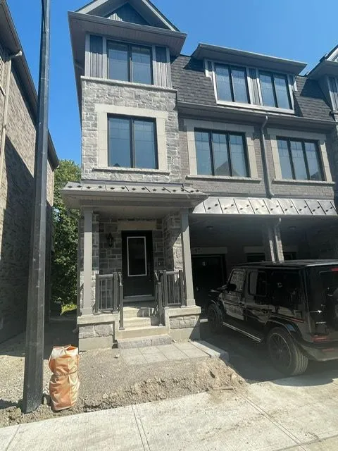 57 Folcroft St, Brampton, ON L6Y 6L3