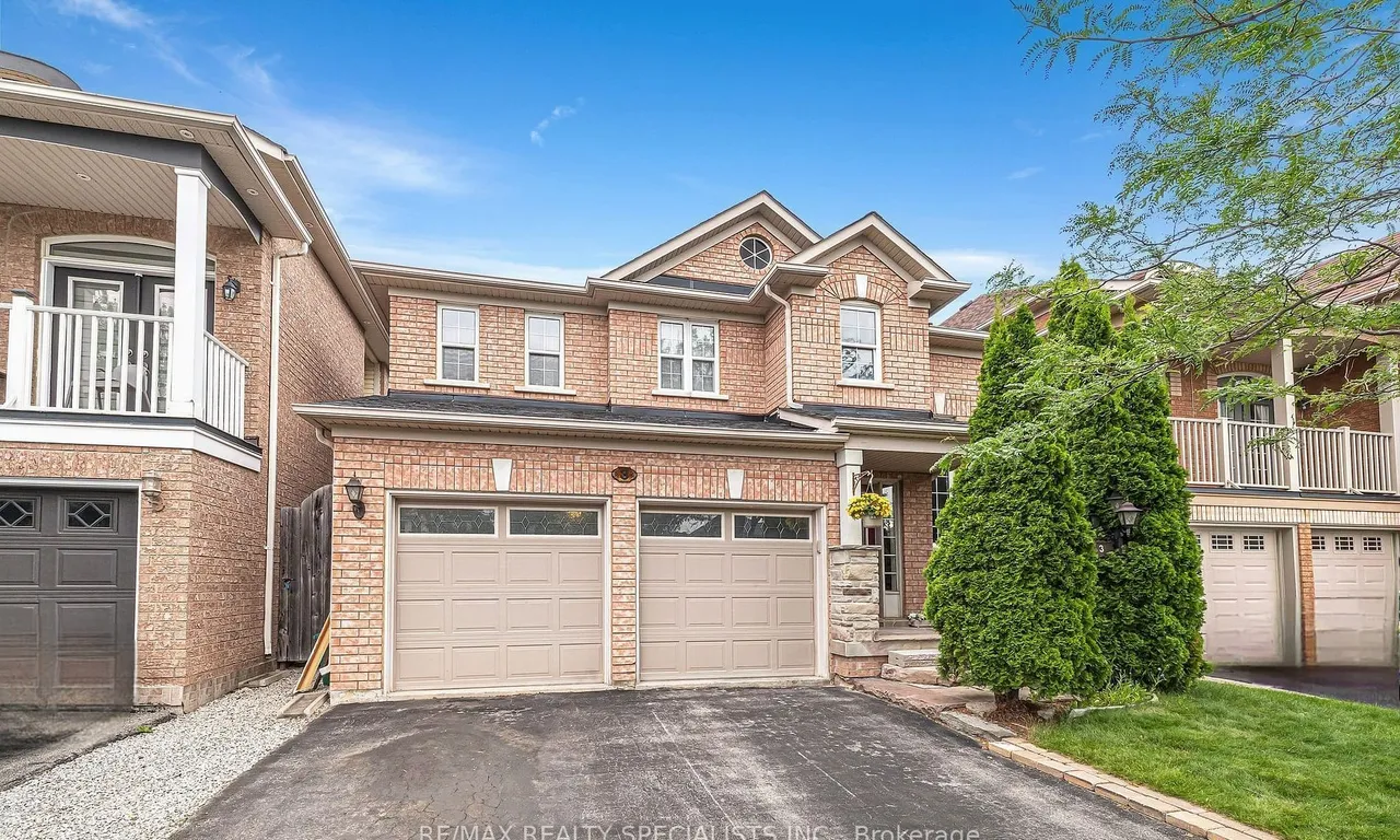 3 Mistycreek Cres, Brampton, ON L7A 2N4