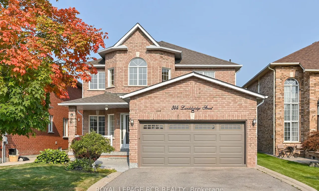 344 Landsbridge St, Caledon, ON L7E 2H6