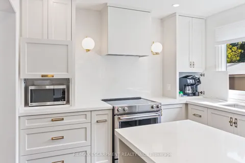 95 Elgin Dr, Brampton, ON L6Y 2E6