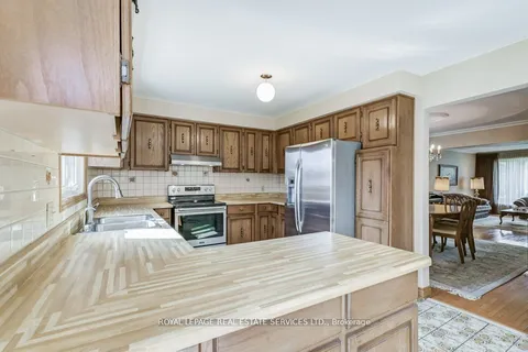 71 Neilson Dr, Toronto, ON M9C 5C2