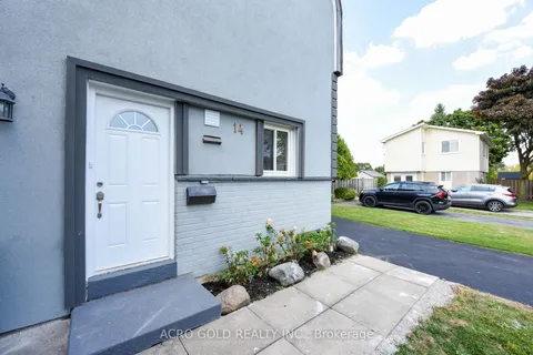 14 Hayden Crt, Brampton, ON L6S 1Y3