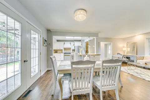 2109 Devon Rd, Oakville, ON L6J 5M4