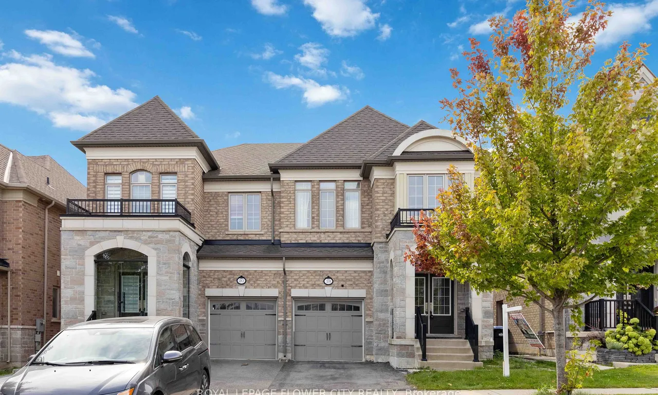 18 Rising Hill Rdge, Brampton, ON L6Y 0C3