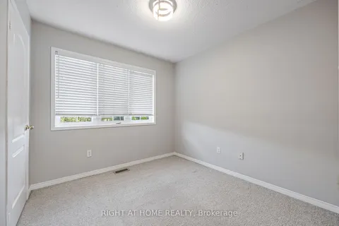 1259 Lamont Cres, Milton, ON L9T 6W4