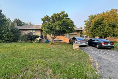 349 Sherin Drive, ON L6L 4J2