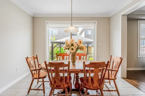 367 Emmett Landing, Milton, ON L9E 0A6