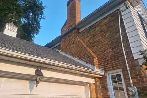1209 Royal York Rd, Toronto, ON M9A 4B5