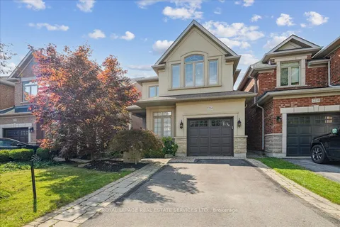 2254 Kwinter Rd, Oakville, ON L6M 0H2