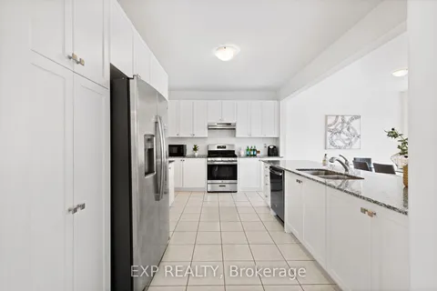 495 Queen Mary Dr, Brampton, ON L7A 0C2
