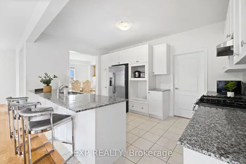 495 Queen Mary Dr, Brampton, ON L7A 0C2