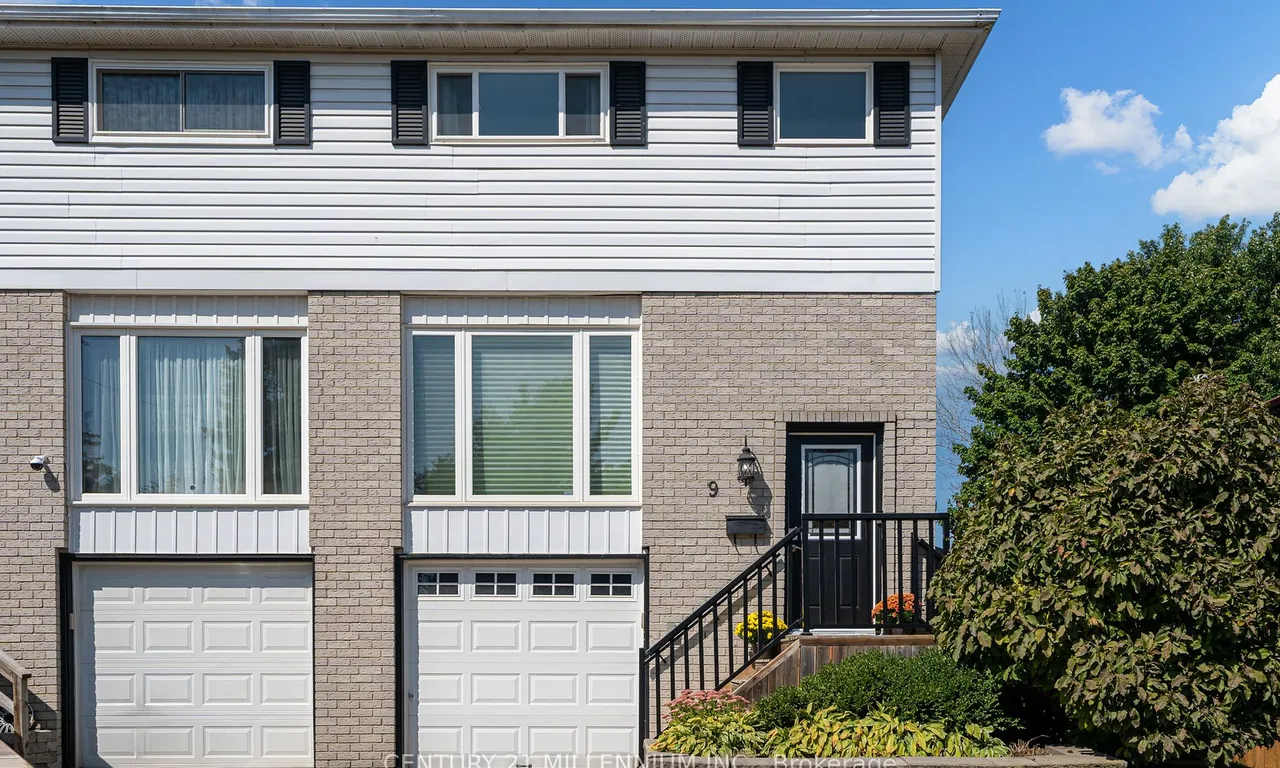 9 Victoria St, Orangeville, ON L9W 3V6