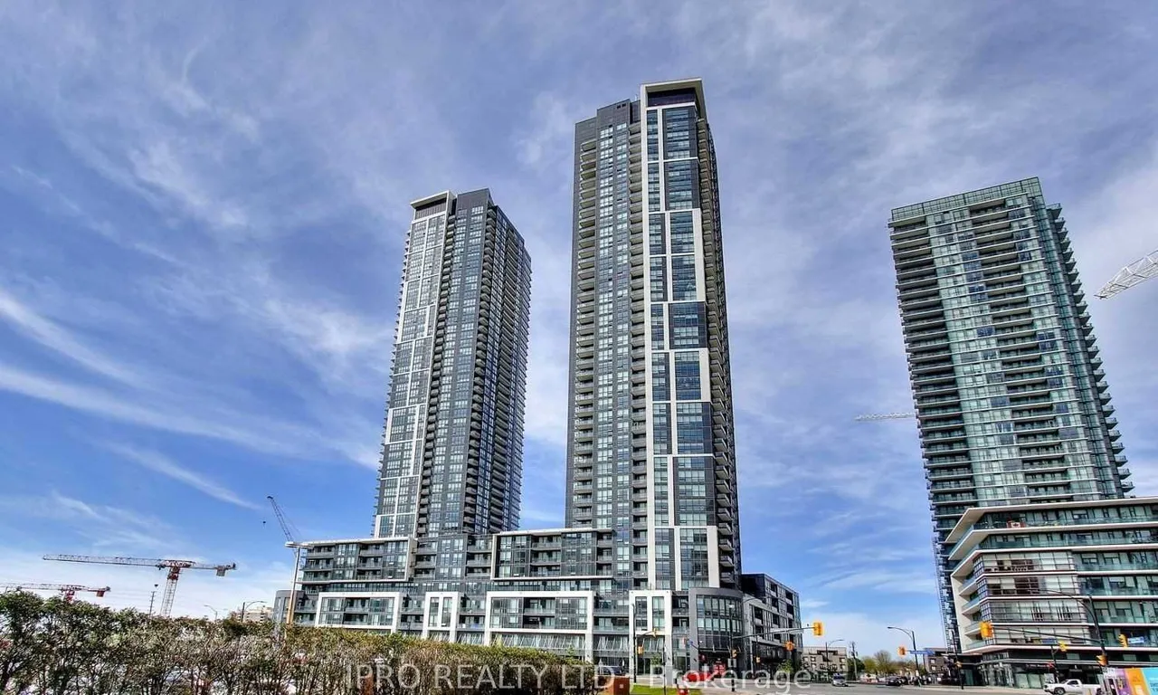 Comm Element Condo 1 bedroom 1 bathroom at 510 Curran Pl in Mississauga - MLS# W9357574