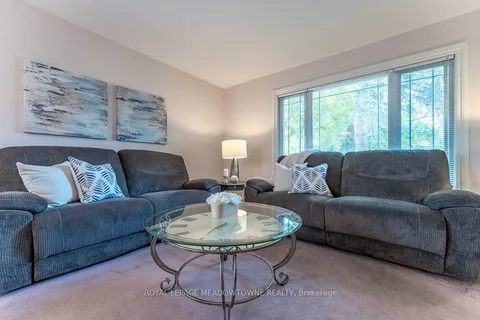 769 Cabot Trail, Milton, ON L9T 3R8