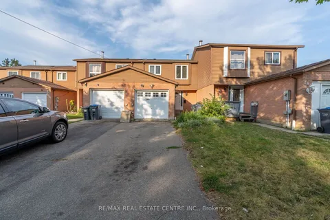 284-A Royal Salisbury Way, Brampton, ON L6V 3H4