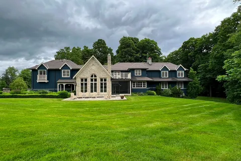 2176 Forks Of The Credit Rd, Caledon, ON L7K 2H6