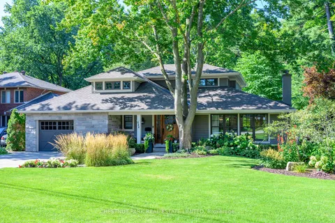 444 Drummond Rd, Oakville, ON L6J 4L4