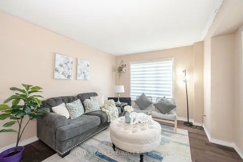 44 Kershaw St, Brampton, ON L7A 2A5
