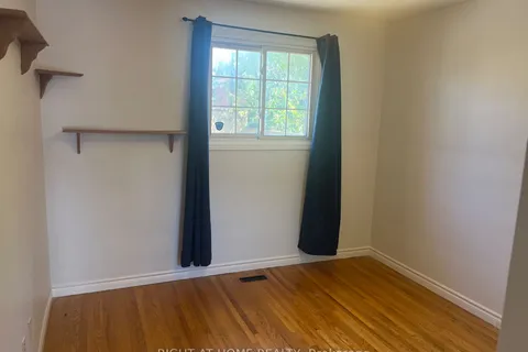 57 Dellbrook Cres, Toronto, ON M9L 1E3