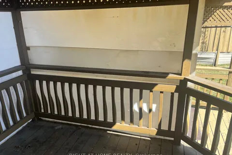 57 Dellbrook Cres, Toronto, ON M9L 1E3