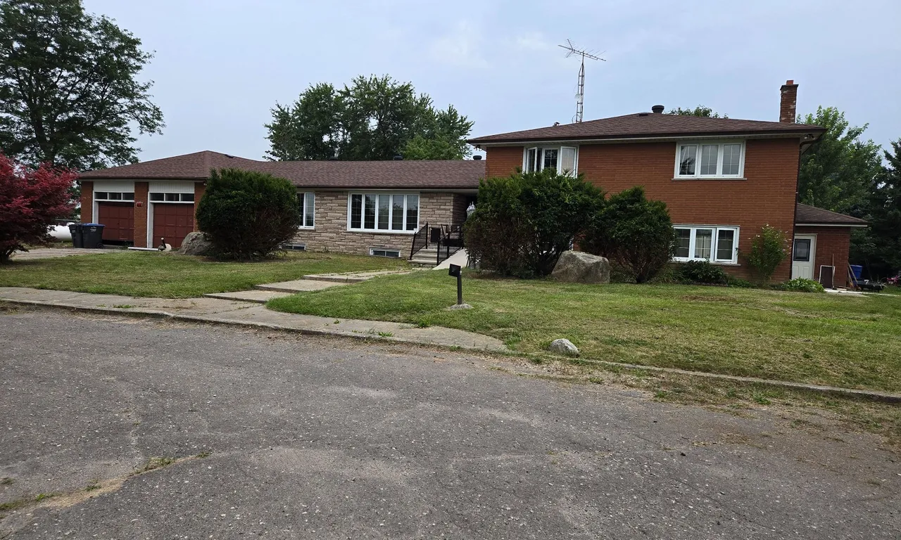 13894 Innis Lake Rd, Caledon, ON L7C 2Y6