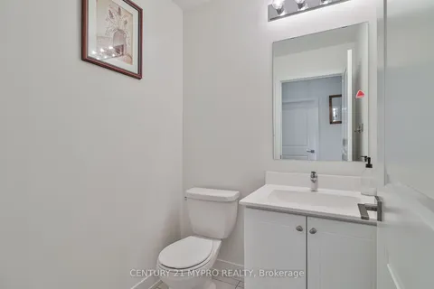 131 William Duncan Rd, Toronto, ON M3K 0C7