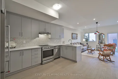 131 William Duncan Rd, Toronto, ON M3K 0C7