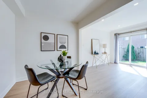 22 Sloan Dr, Milton, ON L9T 5P7