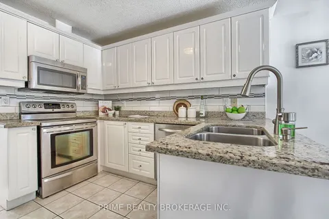 22 Bonistel Cres, Brampton, ON L7A 2R3