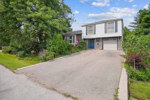 557 Trafford Cres, Oakville, ON L6L 3T4