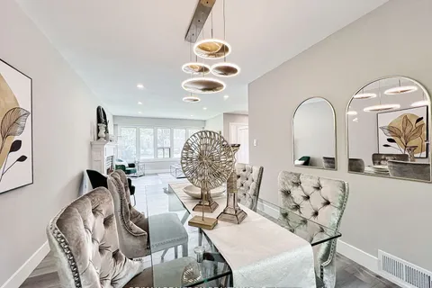 94 Anglesey Blvd, Toronto, ON M9A 3C4