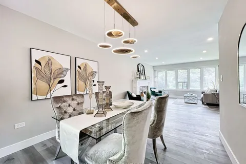 94 Anglesey Blvd, Toronto, ON M9A 3C4