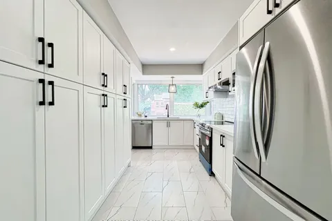 94 Anglesey Blvd, Toronto, ON M9A 3C4